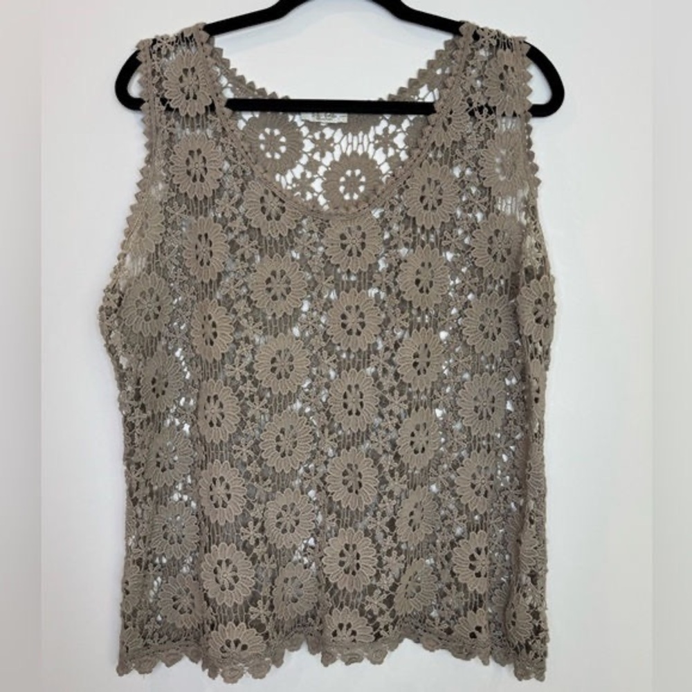 Elegant Crochet Lace Tank Top - Tan